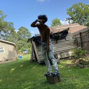 Meet your Posher, Ethan